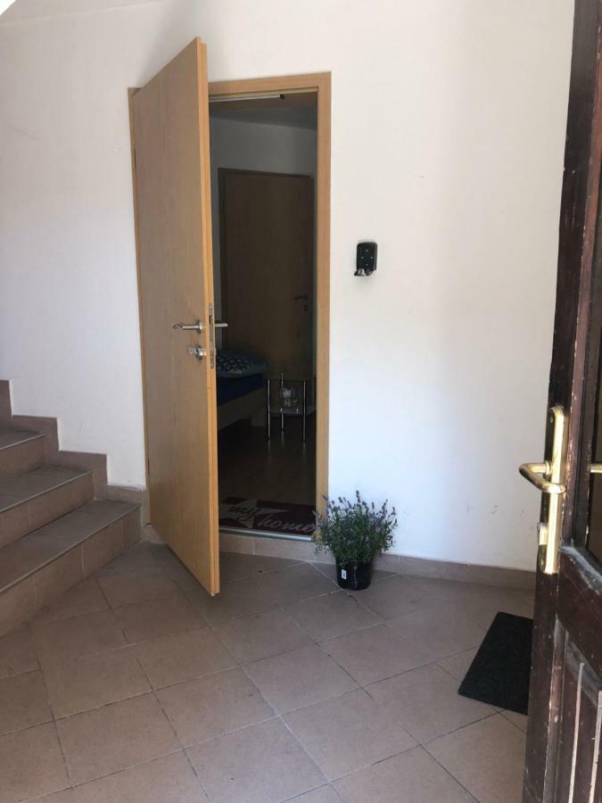 Lily Apartment Koper Bagian luar foto