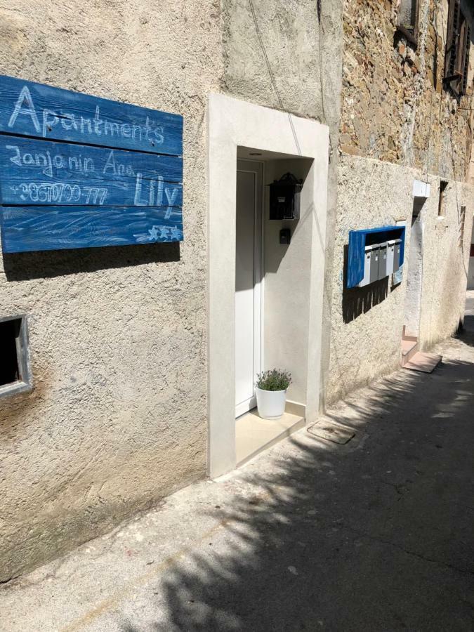 Lily Apartment Koper Bagian luar foto